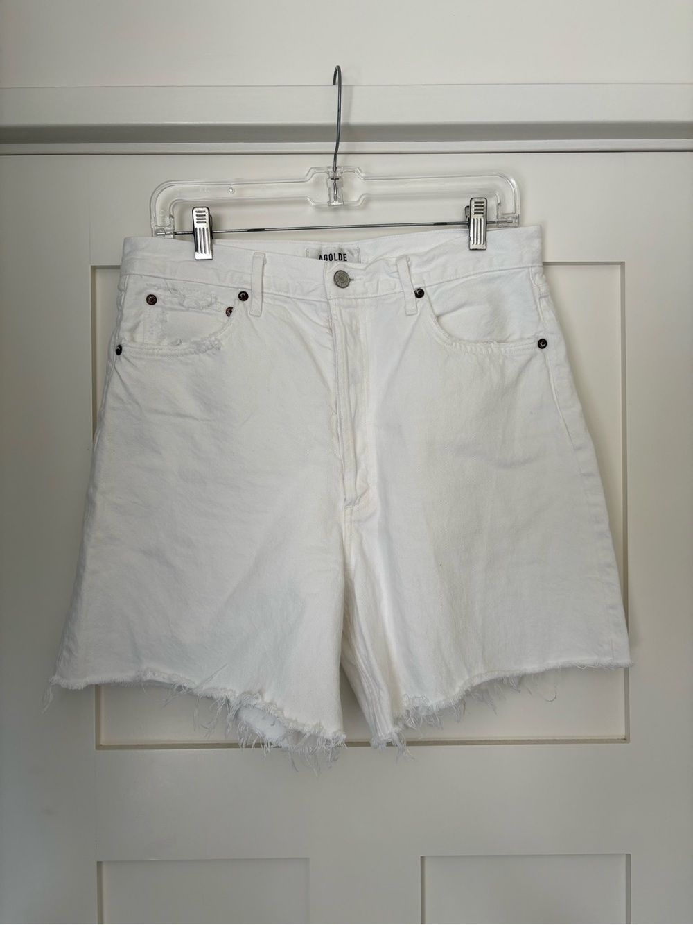 AGOLDE Stella High Rise Organic Cotton White Wash Denim Shorts
SZ 29 - Picture 7 of 12